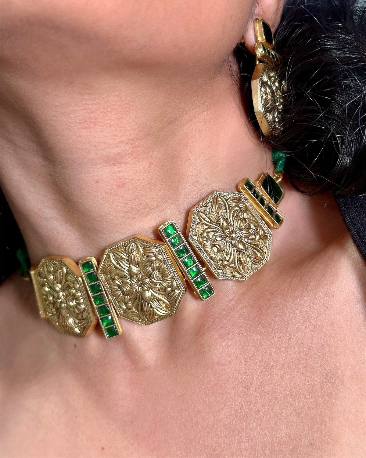 Nayantara Green-Stone Engraved Choker Set
